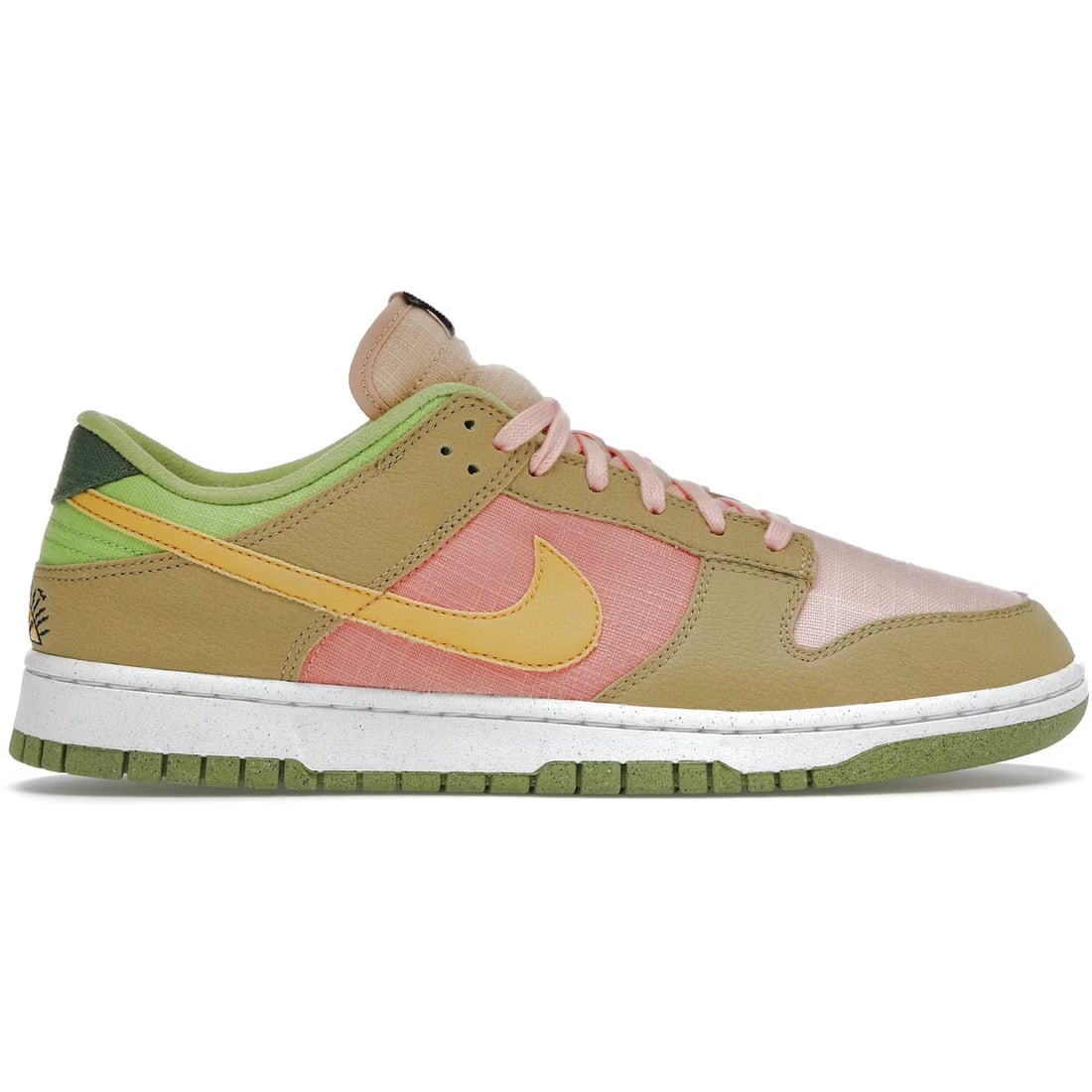 Nike Dunk Low Next Nature Sun Club Arctic Orange Lace-Up Mesh Sneakers: Nike Dunk Low Next Nature Sun Club Arctic Orange Lace-Up Mesh Sneakers Introducing the authentic Nike Dunk Low Next Nature Sun Club in Arctic Orange. This stylish sneaker features a classic lace-up cl