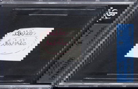James Dean Handwritten 1.75x2 Babbler Sample JSA Authenticated: James Dean Handwritten 1.75x2 Babbler Sample JSA Authenticated This unique handwriting sample measures 1.75x2 inches and features the inscription "Babbler Babbler," penned by Hollywood legend James De