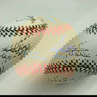 Ted Williams Willie Mays Hank Aaron Signed 500 Home Run Baseball JSA COA: Ted Williams Willie Mays Hank Aaron Signed 500 Home Run Baseball JSA COA Celebrate baseball history with this remarkable signed National League baseball featuring the legendary autographs of Ted Willi