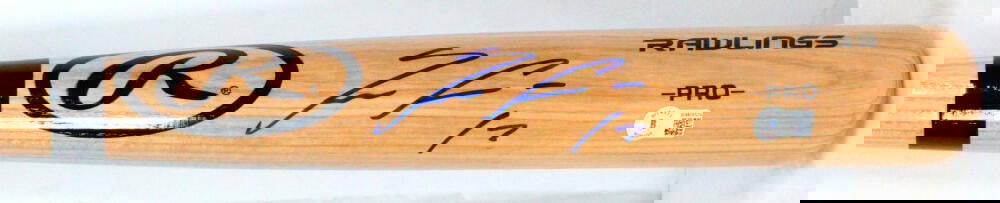 Ronald Acuna Signed Baseball Bat Beckett Authenticated Blue: Ronald Acuna Signed Baseball Bat Beckett Authenticated Blue This authentic Ronald Acuna autographed pro baseball bat features the talented player's signature, making it a must-have for any baseball en