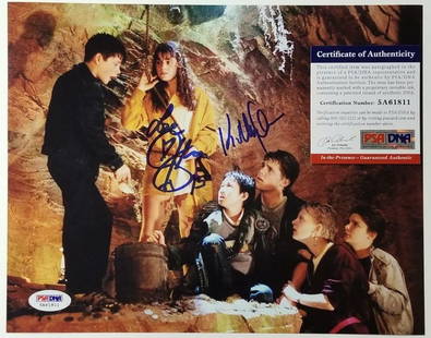 Goonies 8x10 Photo Signed by Jonathan Ke Quan Corey Feldman PSA/DNA: Goonies 8x10 Photo Signed by Jonathan Ke Quan Corey Feldman PSA/DNA This is an original 8x10 photograph from the classic film "The Goonies," featuring signatures from Jonathan Ke Quan and Corey Feldma