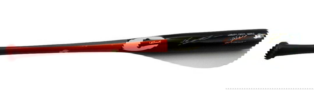 Gunnar Henderson Autographed Chandler Model Bat Orioles Beckett Certified: Gunnar Henderson Autographed Chandler Model Bat Orioles Beckett Certified This is a Gunnar Henderson signed Chandler Player Model baseball bat from the Baltimore Orioles. It is an original item that h