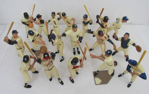Complete 1958-1963 Hartland Baseball Statues Set of 18 Legends: Complete 1958-1963 Hartland Baseball Statues Set of 18 Legends This impressive complete set of Hartland Baseball Statues consists of 18 original figures, issued between 1958 and 1963. Each statue is c