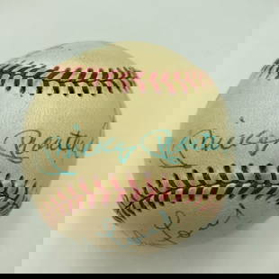 Mickey Mantle Joe DiMaggio Hank Aaron Multi Signed Baseball JSA COA: Mickey Mantle Joe DiMaggio Hank Aaron Multi Signed Baseball JSA COA This official American League baseball features the signatures of legendary players including Mickey Mantle, Joe DiMaggio, Hank Aaro