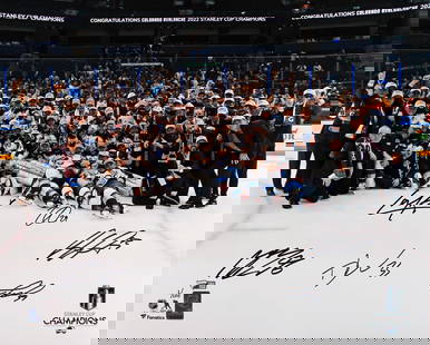 Signed Colorado Avalanche 16x20 Photo LE #1/100 MacKinnon Makar Rantanen Landeskog: Signed Colorado Avalanche 16x20 Photo LE #1/100 MacKinnon Makar Rantanen Landeskog This limited edition 16x20 photo features the signatures of six star players from the Colorado Avalanche: Nathan MacK
