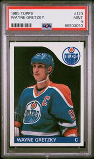 1985 Topps Wayne Gretzky #120 PSA 9 Mint Hockey Card: 1985 Topps Wayne Gretzky #120 PSA 9 Mint Hockey Card This is a graded 1985 Topps Wayne Gretzky #120 hockey card, featuring one of the greatest players in NHL history. This card has been authenticated