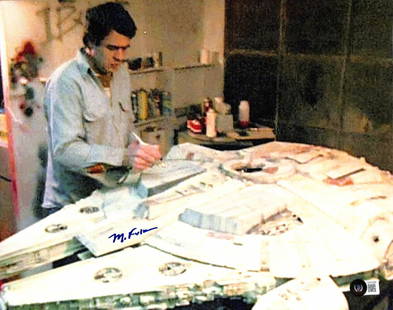Mike Fulmer Signed 11x14 Photo Star Wars ESB ILM Beckett Certified: Mike Fulmer Signed 11x14 Photo Star Wars ESB ILM Beckett Certified This autographed 11x14 photograph features Mike Fulmer, a renowned miniature model maker for ILM (Industrial Light and Magic), who co