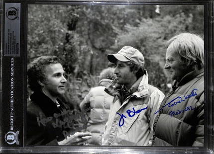 Star Wars ROTJ Signed 8x10 Photo by 3 Producers Beckett Authenticated: Star Wars ROTJ Signed 8x10 Photo by 3 Producers Beckett Authenticated This stunning 8x10 black and white photograph from Star Wars ROTJ features the signatures of three esteemed producers: Robert Watt