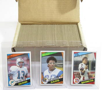 1984 Topps Football Complete Set Marino Elway Dickerson RC: 1984 Topps Football Complete Set Marino Elway Dickerson RC This is a complete set of 1984 Topps Football cards, featuring iconic players including Dan Marino, John Elway, and Eric Dickerson, all in Ne