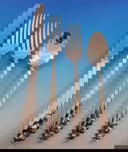 Gorham Lily of the Valley Sterling Silver Flatware Set for 8 - 38 Pieces: Gorham Lily of the Valley Sterling Silver Flatware Set for 8 - 38 Pieces This exquisite Lily of the Valley flatware set by Gorham is crafted from high-quality sterling silver and features an elegant A