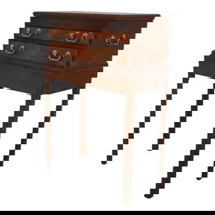 Baker Colonial Williamsburg Mahogany Silver Chest Chippendale Style: Baker Colonial Williamsburg Mahogany Silver Chest Chippendale Style This elegant Mahogany Silver Chest from the Baker Colonial Williamsburg Collection combines quality craftsmanship with classic desig