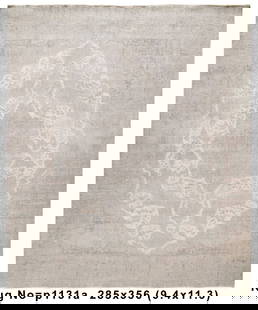 Handmade Vintage Persian Tabriz Rug 9.4 x 11.8 ft Faded Gray Low Pile: Handmade Vintage Persian Tabriz Rug 9.4 x 11.8 ft Faded Gray Low Pile This exquisite handmade Vintage Persian Tabriz rug features a beautiful faded gray color and a low pile design. Measuring 9.4 x 11