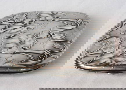 Rare Art Nouveau German 800 Sterling Silver Box by M & K: Rare Art Nouveau German 800 Sterling Silver Box by M & K Discover this exquisite Art Nouveau German 800 sterling silver box, a remarkable piece crafted between 1900 and 1940. Adorned with intricate de