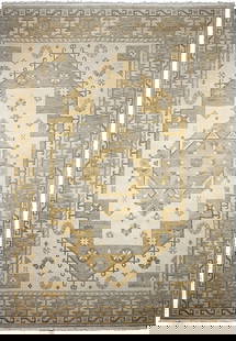 Handmade Wool Serapi Rug 6.3 x 9.5 ft Neutral Colors India: Handmade Wool Serapi Rug 6.3 x 9.5 ft Neutral Colors India Enhance your space with this exquisite 6.3 x 9.5 Serapi rug, meticulously handmade in India. Crafted from high-quality wool, this rug feature