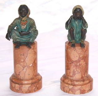 1900 Bergman Orientalism Bronze Sculptures on Marble Bases: 1900 Bergman Orientalism Bronze Sculptures on Marble Bases Discover a stunning pair of Bergman orientalism sculptures, crafted from bronze and set on elegant marble bases. Created in 1900, these piece