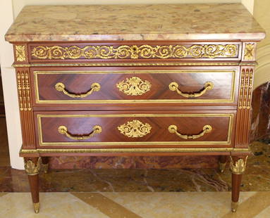 19th Century French Louis XV Dore Bronze Marble Top Commode: 19th Century French Louis XV Dore Bronze Marble Top Commode This exquisite 19th-century French commode features a stunning dore bronze finish and a luxurious marble top. Designed in the elegant Louis