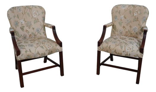 Baker Mahogany Open Armchairs Pair Traditional Style: Baker Mahogany Open Armchairs Pair Traditional Style This pair of Baker mahogany frame open armchairs showcases a traditional style designed for both comfort and elegance. With a sturdy construction a