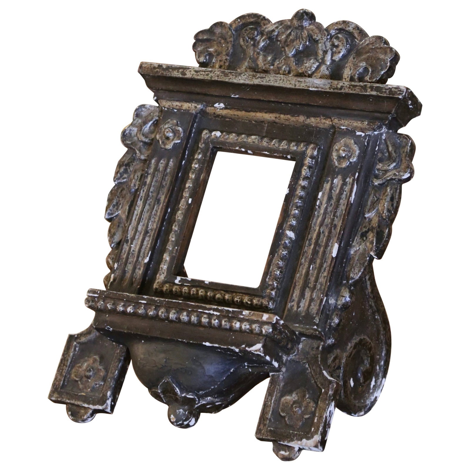 18th Century Italian Baroque Polychrome Silver Leaf Book Stand: 18th Century Italian Baroque Polychrome Silver Leaf Book Stand This exquisite 18th Century Italian Carved Polychrome and Silver Leaf Book Stand is a stunning example of Baroque craftsmanship, dating b