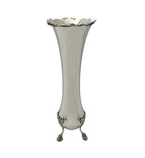Elegant 12 Inch 925 Sterling Silver Handmade Floral Shell Flower Vase: Elegant 12 Inch 925 Sterling Silver Handmade Floral Shell Flower Vase This exquisite flower vase is crafted from fine 925 sterling silver, showcasing a modern bud floral design with ornate shell detai