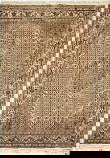 Luxurious 4.9 x 7 Handmade Mahi Tabriz Rug Wool Silk Artisan Crafted: Luxurious 4.9 x 7 Handmade Mahi Tabriz Rug Wool Silk Artisan Crafted Enhance your living space with this exquisite 4.9 x 7.0 handcrafted rug, skillfully made from a luxurious blend of wool and silk in