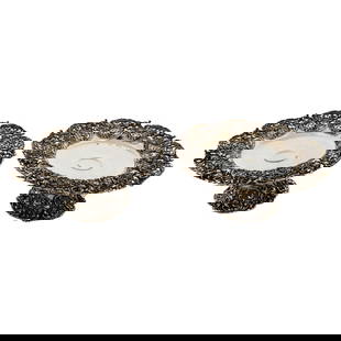 Gorham Sterling Silver Tazzas Set of 2 Circa 1880s: Gorham Sterling Silver Tazzas Set of 2 Circa 1880s This exquisite pair of sterling silver tazzas, masterfully crafted by Gorham Silversmiths, showcases the elegance of high Victorian American silverwo