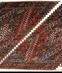 Vintage 1960s Handmade Oriental Floral Area Rug 12'7 x 10'9: Vintage 1960s Handmade Oriental Floral Area Rug 12'7 x 10'9 Enhance your living space with this exquisite semi-antique handmade Oriental rug, perfect for farmhouse decor. This stunning area rug featur