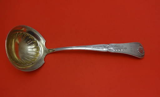 Gorham Kings I Sterling Silver Soup Ladle Gold Washed 12 1/2": Gorham Kings I Sterling Silver Soup Ladle Gold Washed 12 1/2" Introducing the exquisite Kings I Soup Ladle by Gorham, crafted from high-quality sterling silver. This elegant ladle features a