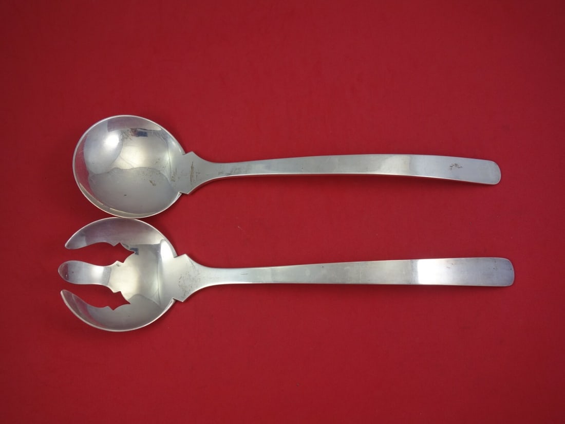 Steuben Sterling Silver Salad Serving Set 2pc 11 5/8" #6251: Steuben Sterling Silver Salad Serving Set 2pc 11 5/8" #6251 This exquisite Steuben Sterling Silver Salad Serving Set is a timeless addition to any dining table. The set includes a salad serving spoon