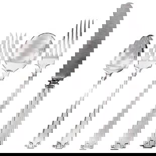 Gorham Etruscan Sterling Silver Flatware Set of 12 1913: Gorham Etruscan Sterling Silver Flatware Set of 12 1913 This exquisite set of Etruscan flatware by Gorham is made from high-quality sterling silver, showcasing a timeless design that has captivated cu