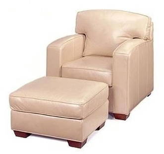 Transitional Cream Leather Accent Chair with Pyramid Legs: Transitional Cream Leather Accent Chair with Pyramid Legs This elegant Traditional Cream Leather Chair features a transitional style with a distinct pyramid leg design. Hand-crafted in the USA, it