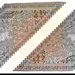 Antique Persian Mahal Rug Hand-Knotted Wool 9'8 x 12'3 Iran: Antique Persian Mahal Rug Hand-Knotted Wool 9'8 x 12'3 Iran This stunning early 20th century Persian Mahal rug features a traditional medallion design complemented by four corner motifs and a decorati