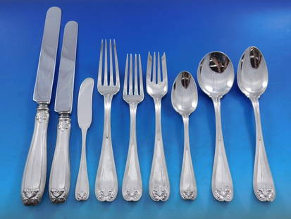 Tiffany & Co. Colonial Sterling Silver Flatware Set 108 pcs for 12: Tiffany & Co. Colonial Sterling Silver Flatware Set 108 pcs for 12 This exceptional Colonial flatware set by Tiffany & Co. comprises 108 pieces, expertly crafted from sterling silver. The Colonial pat