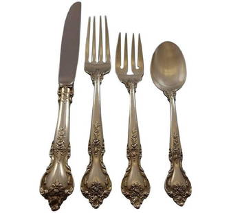 Lunt Delacourt Sterling Silver Flatware Set for 8 - 33 Pieces: Lunt Delacourt Sterling Silver Flatware Set for 8 - 33 Pieces Elevate your dining experience with the Delacourt by Lunt Sterling Silver Flatware Service for 8, a beautiful flatware set featuring a tot