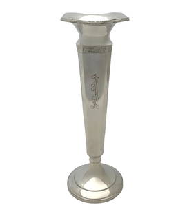 Antique 925 Sterling Silver Monogrammed Flower Vase Handmade Ornate Design: Antique 925 Sterling Silver Monogrammed Flower Vase Handmade Ornate Design This exquisite antique flower vase is crafted from 925 sterling silver, showcasing intricate handmade ornate designs and a sl