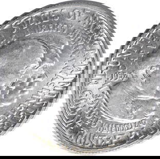 1954 W. Carver Commemorative Half Dollar Set Choice BU Uncertified: 1954 W. Carver Commemorative Half Dollar Set Choice BU Uncertified This is a 1954 W. Carver Set, featuring a Choice Brilliant Uncirculated (BU) grade. The set includes a half dollar coin made of silve