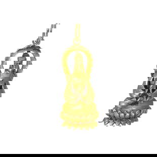 Vintage 18k Yellow Gold Buddha Pendant 30mm x 11mm: Vintage 18k Yellow Gold Buddha Pendant 30mm x 11mm This exquisite 18k yellow gold Buddha pendant is a vintage piece crafted from high-quality yellow gold. The pendant is stamped with 18k, ensuring
