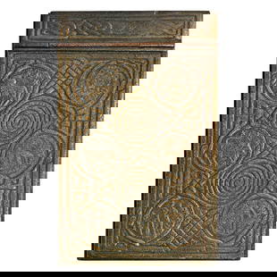Tiffany Studios New York Art Deco Bronze Dore Notepad Holder 4.5 x 7.5: Tiffany Studios New York Art Deco Bronze Dore Notepad Holder 4.5 x 7.5 This exquisite large notepad holder from Tiffany Studios New York embodies the elegance of the Art Deco period. Crafted from bron