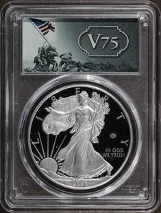 2020-W V75 Proof Silver Eagle PCGS PR70 First Strike WW II: 2020-W V75 Proof Silver Eagle PCGS PR70 First Strike WW II This stunning 2020-W V75 Proof Silver Eagle coin commemorates World War II, showcasing exceptional craftsmanship and detail. Struck in .999 f