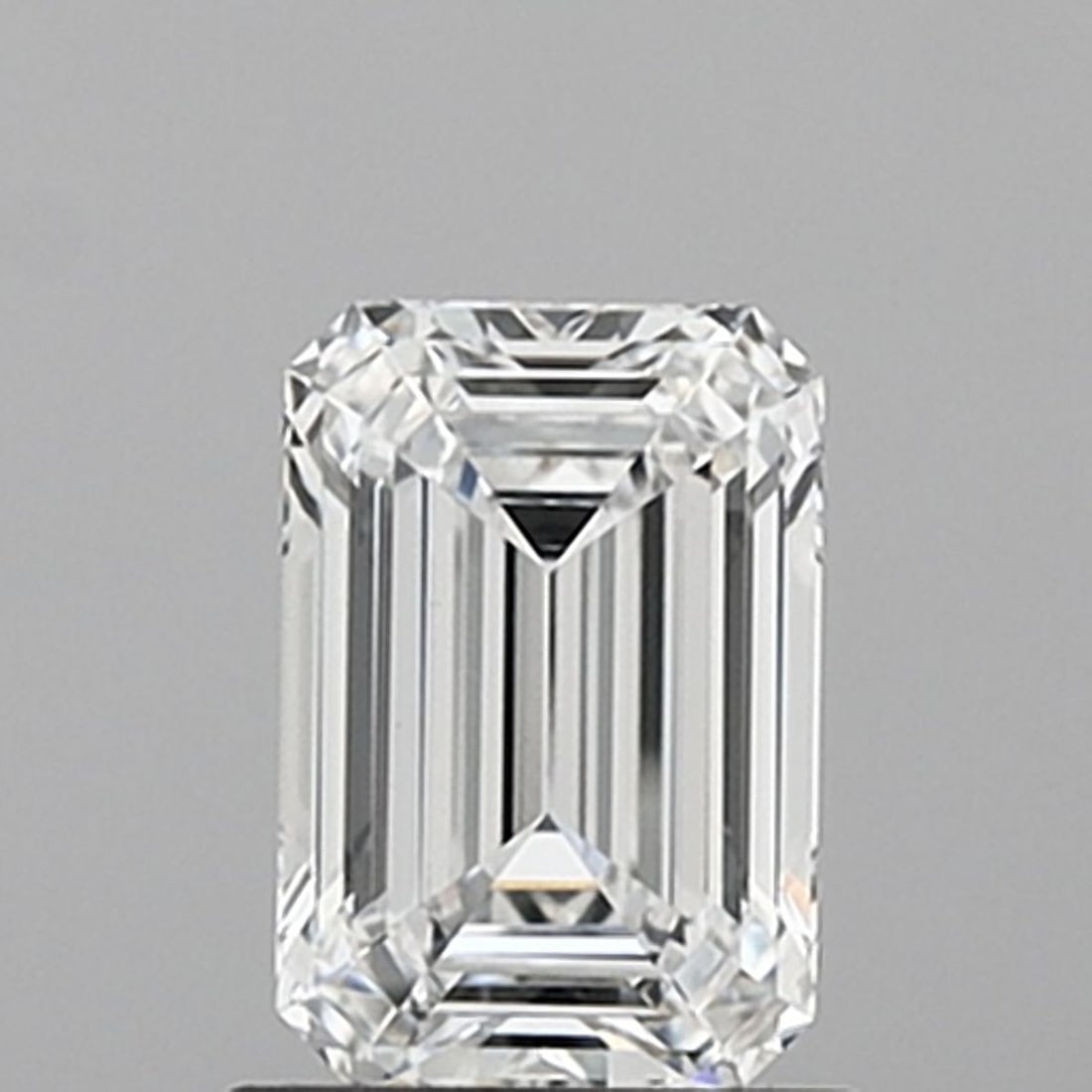 Loose Diamond - EMERALD 1.09ct D VVS2: Loose Diamond - EMERALD 1.09ct D VVS2 Source: This is a real non-mined Diamond that has been grown in a lab Shape: EMERALD Carats: 1.09 Color: D Clarity: VVS2 Certification: IGI Video: