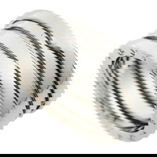 Bvlgari B-Zero1 3-Band Ring in 18K White Gold Size 60: Bvlgari B-Zero1 3-Band Ring in 18K White Gold Size 60 This exquisite BVLGARI B-Zero1 ring features a stunning 3-band design crafted from luxurious 18K white gold. Specifically designed for women,