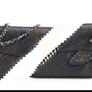 Chanel Black Iridescent Caviar Small Flap Bag 8.5x11x3 cm: Chanel Black Iridescent Caviar Small Flap Bag 8.5x11x3 cm This stylish Chanel Small Iridescent Caviar Single Flap shoulder bag showcases a luxurious quilted caviar leather body with a striking black