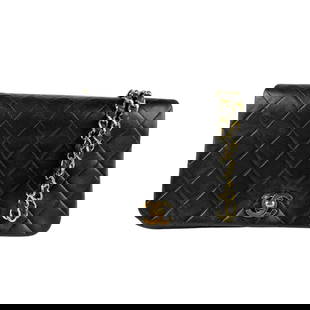 CHANEL Black Lambskin Shoulder Bag with Gold Hardware for Women: CHANEL Black Lambskin Shoulder Bag with Gold Hardware for Women This exquisite CHANEL shoulder bag is crafted from luxurious black lambskin leather, featuring elegant gold hardware that enhances its