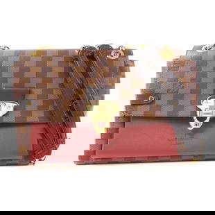 Louis Vuitton Vavin PM Chain Shoulder Bag Damier Brown N40109: Louis Vuitton Vavin PM Chain Shoulder Bag Damier Brown N40109 This elegant Louis Vuitton Vavin PM Chain Shoulder Bag showcases the iconic Damier pattern in a rich brown hue. Crafted from durable PVC