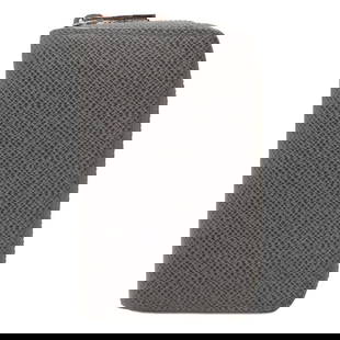 Louis Vuitton Zippy Coin Purse M32617 Gray Taiga Leather Wallet: Louis Vuitton Zippy Coin Purse M32617 Gray Taiga Leather Wallet This Louis Vuitton Zippy Coin Purse is crafted from premium Taiga leather in a sophisticated gray color, making it a stylish accessory