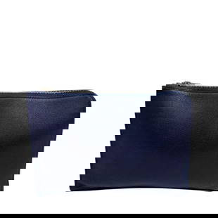 Louis Vuitton R99587 Taurillon Jour PM Navy Unisex Pochette: Louis Vuitton R99587 Taurillon Jour PM Navy Unisex Pochette This Louis Vuitton Taurillon Jour PM Second Bag is a stylish and versatile pochette designed for unisex use. Crafted from high-quality