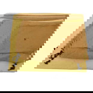 Louis Vuitton 10 Piece Authentic Dust Bag Set Brown Beige Cotton: Louis Vuitton 10 Piece Authentic Dust Bag Set Brown Beige Cotton This set of authentic Louis Vuitton dust bags is crafted from 100% cotton, showcasing a stylish combination of brown and beige