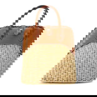 Hermes Osier Wicker Barenia Bolide Picnic 24 Natural Bag: Hermes Osier Wicker Barenia Bolide Picnic 24 Natural Bag Introducing the Hermes Osier Wicker and Barenia Bolide Picnic 24, a stylish and functional bag designed for outdoor adventures. This exquisite