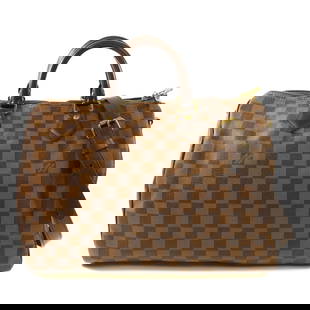 LOUIS VUITTON Speedy Bandouliere 30 2 Way Shoulder Bag Damier Brown: LOUIS VUITTON Speedy Bandouliere 30 2 Way Shoulder Bag Damier Brown The LOUIS VUITTON Speedy Bandouliere 30 is a chic 2-way shoulder bag crafted from durable PVC coated canvas in a classic brown Damie