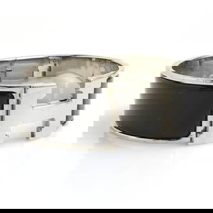 Hermes Click Clack Bangle Bracelet Dark Brown Enamel Silver 16cm: Hermes Click Clack Bangle Bracelet Dark Brown Enamel Silver 16cm This exquisite Hermes bangle bracelet features a stylish Click Clack design crafted from metal and adorned with elegant dark brown enam