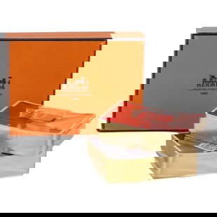 Hermes Double Deck Poker Cards Set with Original Box: Hermes Double Deck Poker Cards Set with Original Box This exquisite set of Hermes Double Deck Draeger Freres Cards is a must-have for any card enthusiast or collector. Crafted in France during the lat